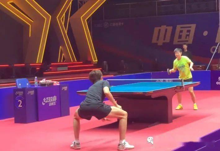 费尔南德斯 费尔南德斯