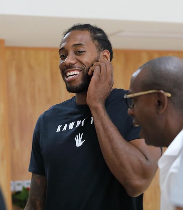 观赛时抓三 观赛时抓三