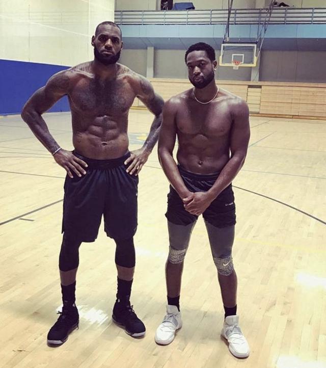 他与塔图姆 他与塔图姆